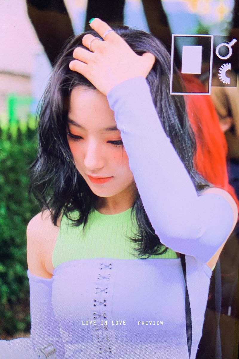 leesaerom0107's tweet photo. 190618
(‘﹏*๑)

#프로미스나인 #이새롬 #fromis_9 #leesaerom #FUN_FACTORY @realfromis_9 https://t.co/aAp7KGxBdp
