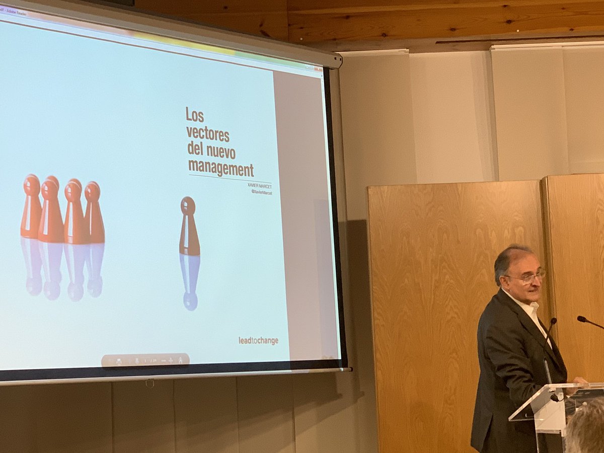 dolosanlis's tweet photo. Mucha ilusión compartir y escuchar a @XavierMarcet en la sesión de hoy #encuentrosCEG @Club_Excelencia en #Tarragona https://t.co/z6O7ZcQ0PK