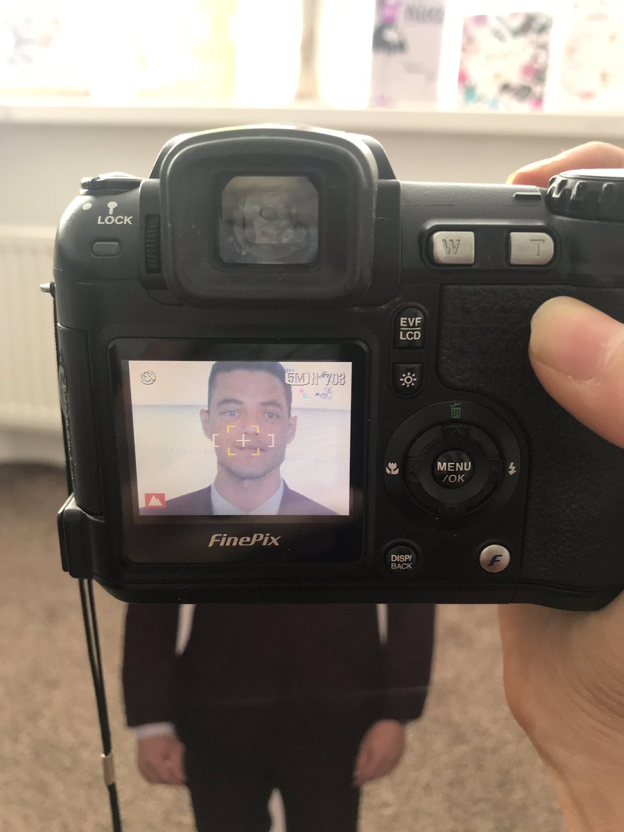 i got a new camera for my birthday so lil malek deserved a photoshoot