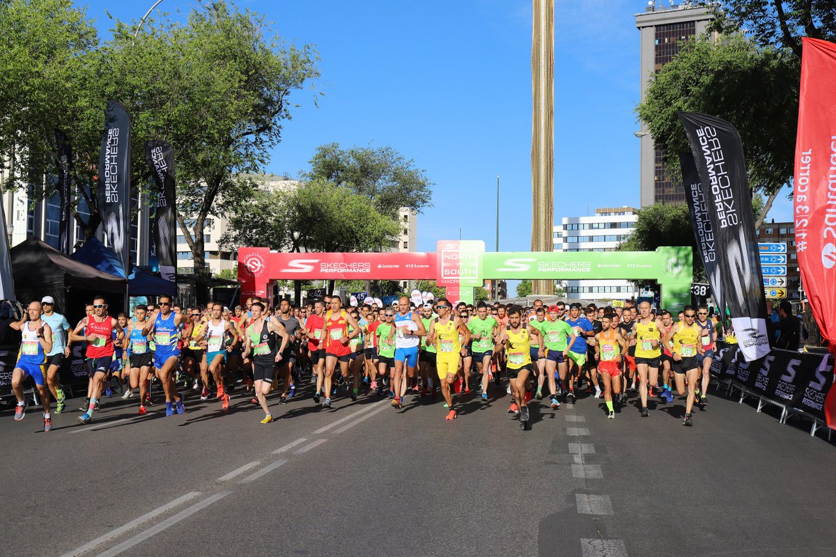 SkechersSpain's tweet photo. Muchas gracias a todos los runners que el pasado domingo 16 de junio vivieron con nosotros los 10K de la Skechers Norte Vs Sur 2019⚡️El equipo #GOrunNorte se llevó la victoria 🥇 ¡LO PASAMOS EN GRANDE! Sigamos corriendo... JUNTOS 💪 https://t.co/Ijkf5g6kpF