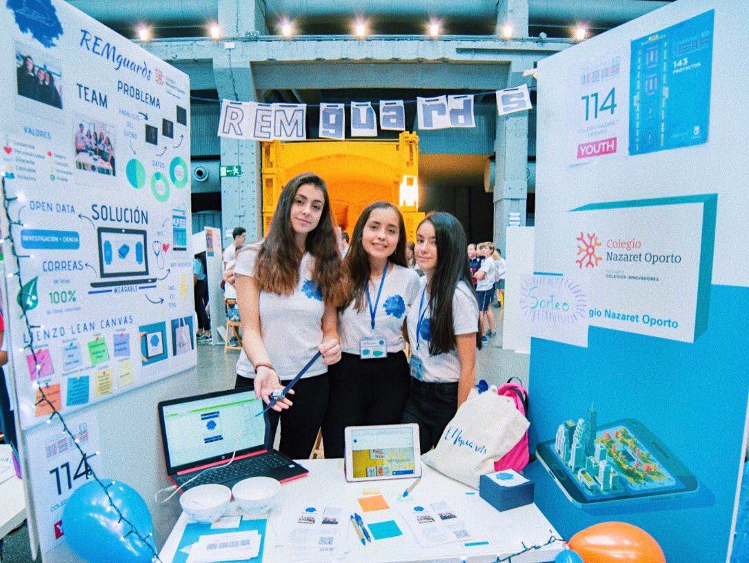 REMguards's tweet photo. Cuenta atrás para la final de #DrawingED19 de @FundCreate . Dando los últimos retoques a nuestro pitch . Esperamos impactar con nuestra presentación y que os guste mucho. Suerte a todos los participantes!! @nazaretoporto 💪 https://t.co/JfcYkzmR6w