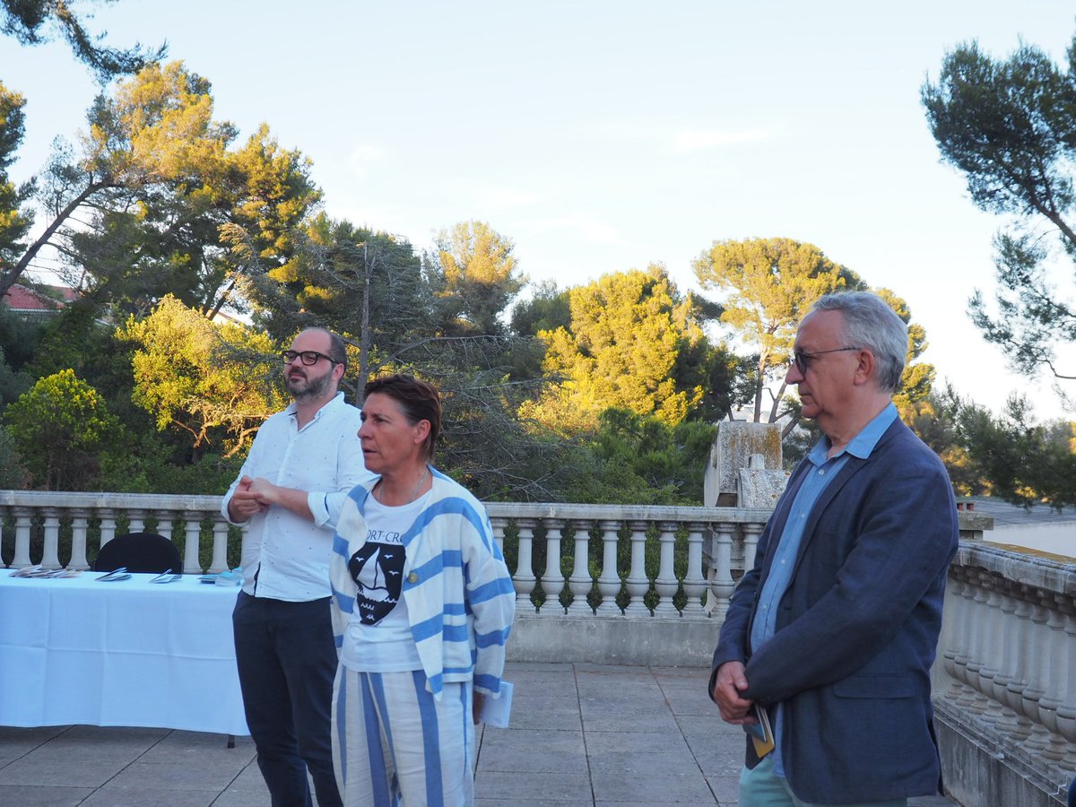 STePSAS's tweet image. La météo est au beau fixe chez Step AT !

Nous avons été sélectionné hier soir pour intégrer le programme &quot;Creative Starter&quot; 🏅

Merci à la @VillaTamaris pour l’accueil ainsi qu&apos;à @TVT_Innovation et @LPortDCreateurs 

Retour en images sur cette belle soirée estivale 😎