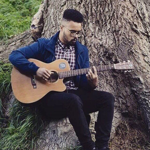 You don’t want to miss South Wales based singer/songwriter @thehonestpoet8 with his soulful vocals (guaranteed to give you the feels!) 🙌🏻. Catch him on stage at #Portstock2019 from 3.15pm this Saturday. Tickets will be available on the doors! #musicfestival #portstock #kidsdayout