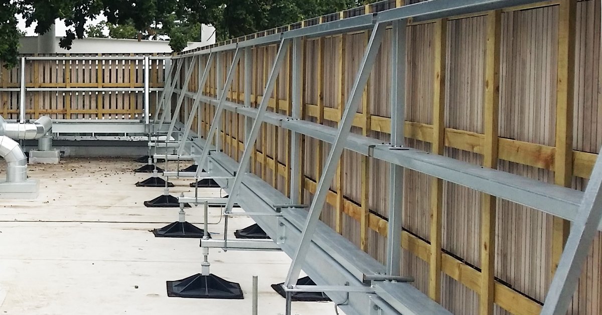 Bigfootsystems's tweet photo. Looking for the best way to support Louvre screens on a roof? #bigfoot #HVAC #rooftopsupport #thatsclever https://t.co/CCSDtY8w0K