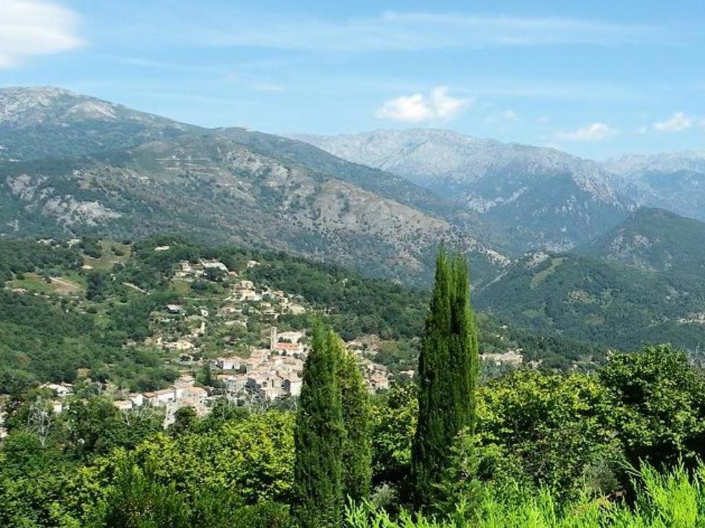VacancesExpress's tweet photo. La #Corse et ses paysages magiques ❤️ https://t.co/JzQePKsCkz