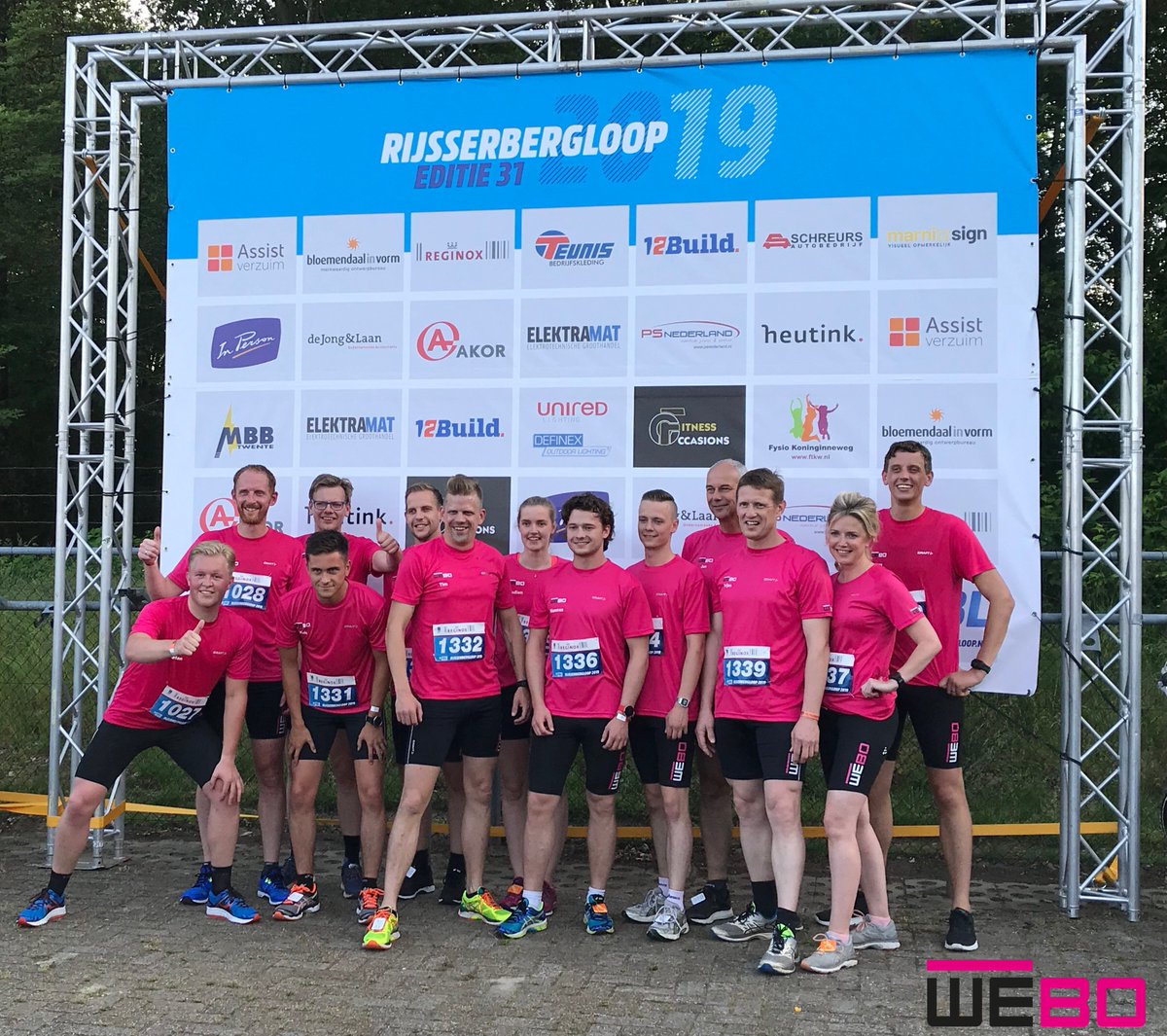 Wie blijft doorlopen, finisht altijd! En dat hebben we afgelopen vrijdag tijdens de Rijsserbergloop gedaan. We zijn trots op de mooie prestaties van onze collega's! #vitaliteit #RBL2019 #WEBOgetsFit <a href="/weborijssen/">WEBO</a>