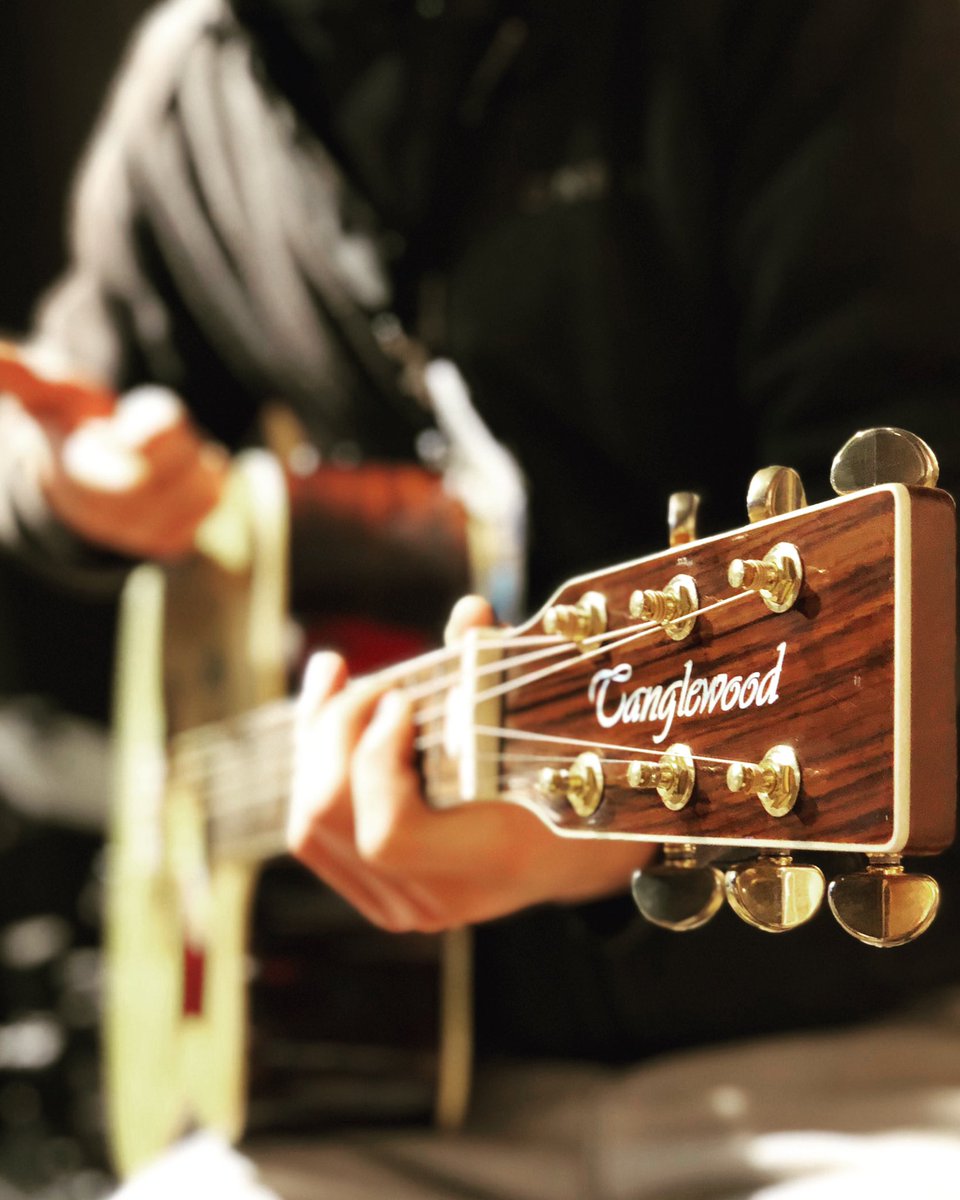 MitechDirect's tweet photo. Back at it again this morning! Today we’re celebrating Tanglewood Tuesday ☺️🎸 What’s your favorite acoustic guitar?  #playmore #mitechdirect https://t.co/tAJwfm0miA