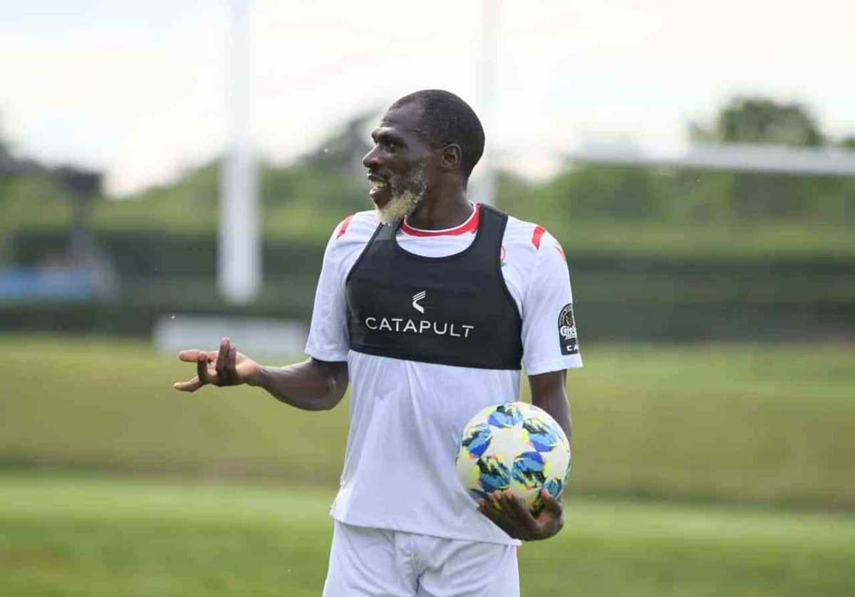 CarolRadull's tweet photo. I'm glad Joash Onyango is trending; for whatever reason. I'm sure many of you had never heard of him until today. Scroll through/follow the @jaza_stadi handle and get to know all the guys who'll be running out for Kenya at #AFCON2019 #SupportHarambeeStars #TheScoreKE https://t.co/5dxIJ8RT3q