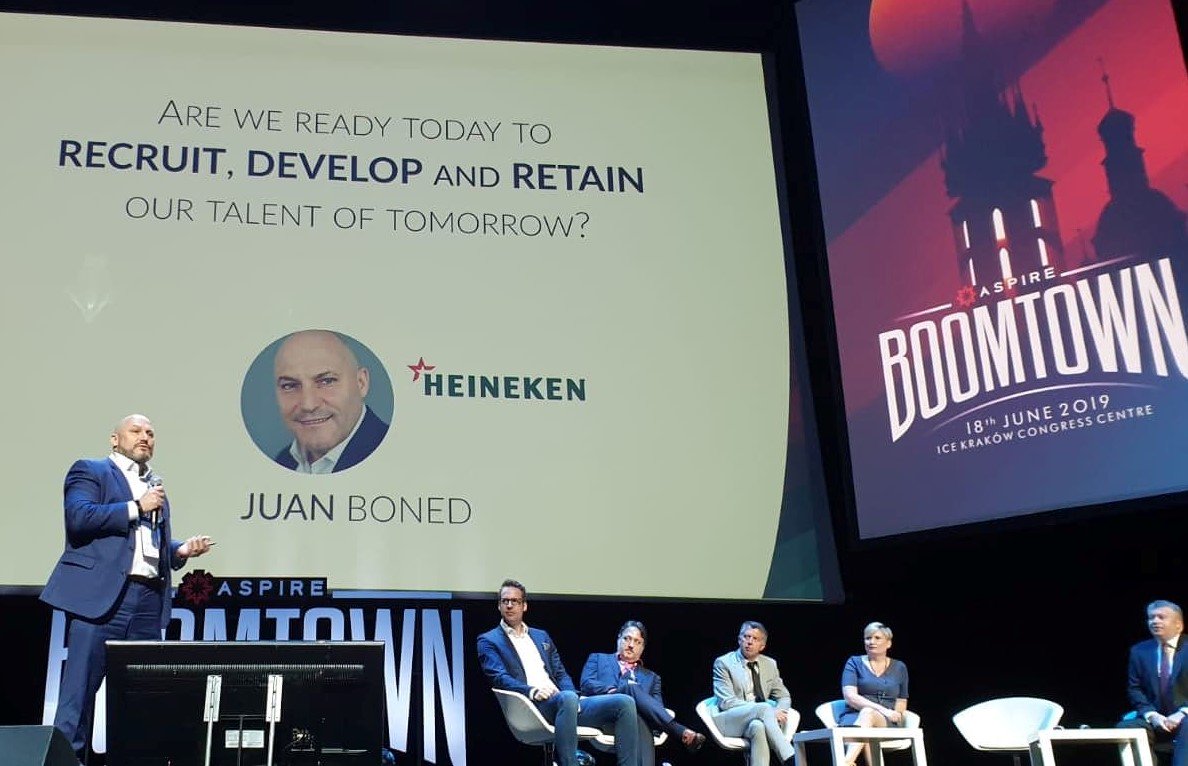 'Are we ready today to recruit, develop and retain our talent of tomorrow?' - Juan Boned, Director Global Shared Services of Heineken on #employeeinvestment.

#talentscount #headhunter #employeedevelopment