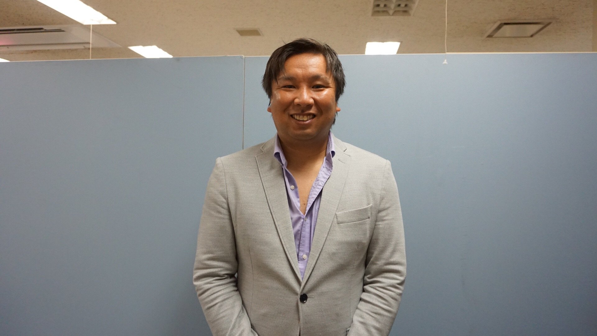 日本生命 A Twitter パブリックビューイングを開催 日本生命徳島支社では 6月11日に 鳴門市出身の 里崎智也 さんをゲストコメンテーターに迎え 福岡ソフトバンクホークス Vs 阪神タイガース の試合のパブリックビューイングを開催しました セパ交流戦