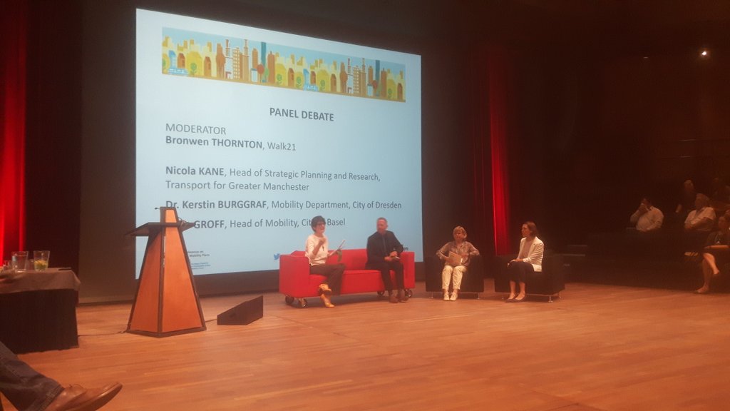 POLISnetwork's tweet photo. Inspirational session with @BronwenThornton the 3 finalists of the 7th SUMP Award at #SUMP2019 this morning: @OfficialTfGM @dresden and #Basel.
To be among the next EU SUMP champions, apply online for the 8th SUMP Award until 31 October!
https://t.co/rJJowJTY57 https://t.co/p74rDO3nX9