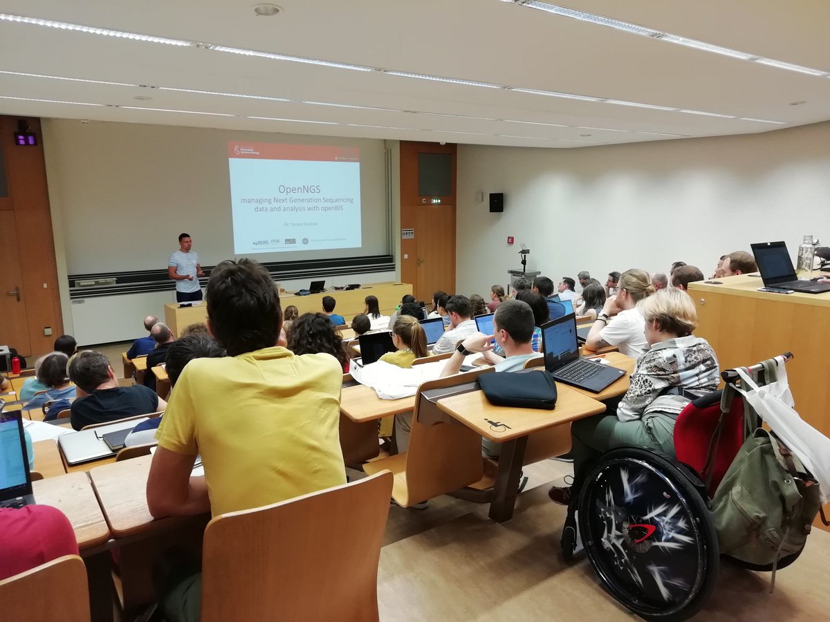 ETH_SIS's tweet photo. Packed house at the 2019 #openBIS User Group Meeting - great to see so many people from different research fields and institutions #researchdatamanagement #FAIRdata #OpenScience https://t.co/usI3Pgbksb