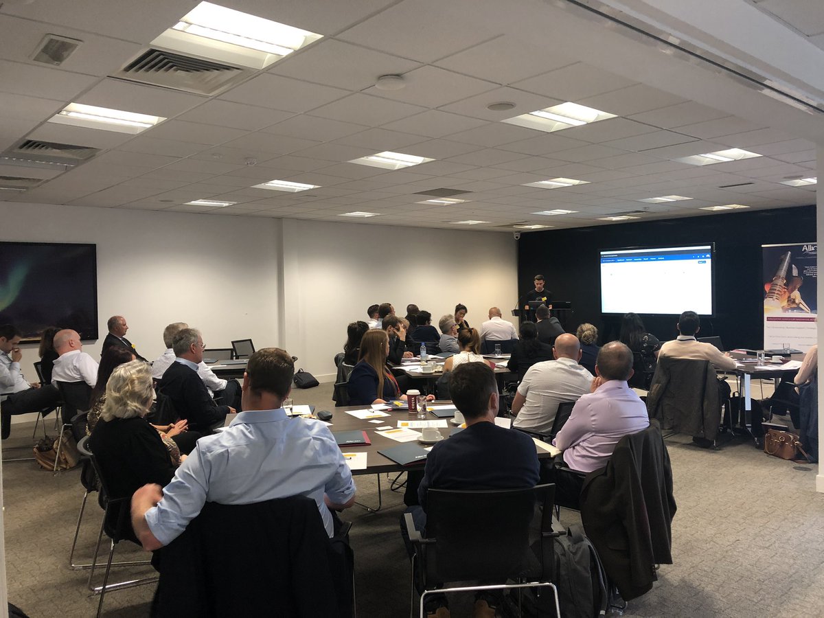 HarwellCampus's tweet image. Hearing from @Alliotts chartered accountants during today’s #ConnectHarwellWorkshop on How to Make Your Accounts the Superhero of Your Business.