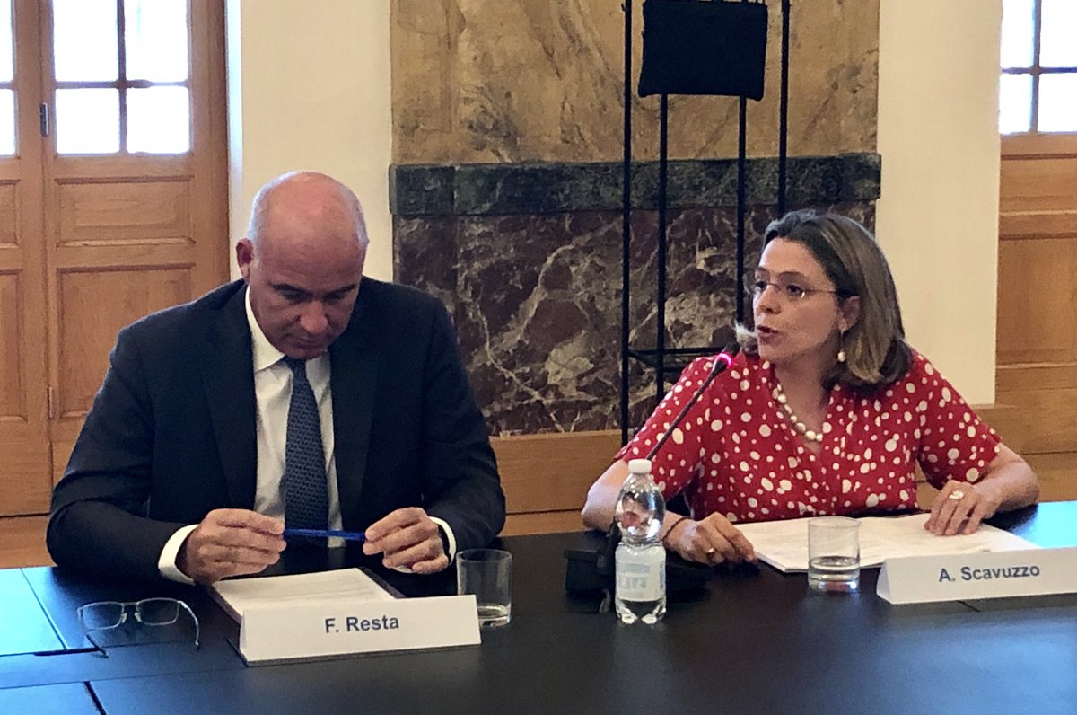 FoodPolicyMi's tweet photo. “Sono felice che la spinta di #Expo continui. Nella Food Policy abbiamo una priorità dedicata alla promozione della ricerca scientifica e le università sono attori chiave per la città”
Vicesindaco @Anna_Scavuzzo al lancio della nuova laurea #LMFoodEngineering al @polimi #polimi https://t.co/tw17UhDyJR