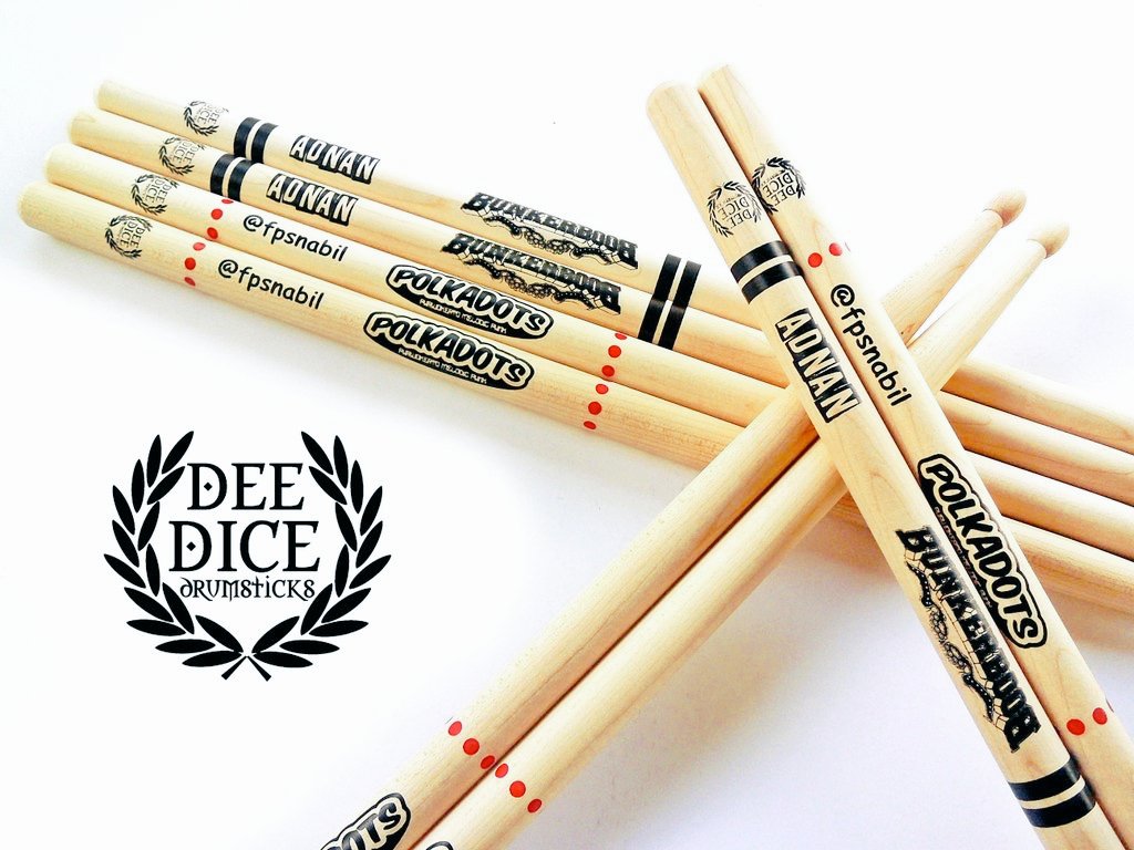 DeeDiceDrumsticks tweet media