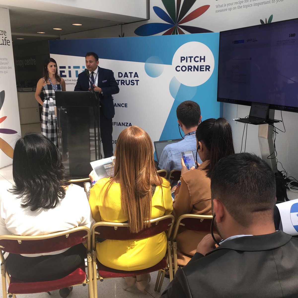 Ch_Berger1's tweet photo. ⁦@the_IDB⁩ on tools to follow the money #pitch #build trust ⁦@EITIorg⁩ ⁦@AidaAamot⁩ https://t.co/bSdIpgRn8z