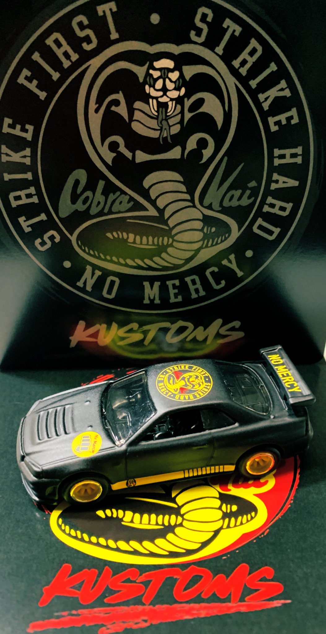 MAD WHEELS マッドホイール世界一わるいミニカーHot Wheel