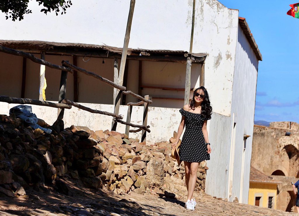 missgetabout's tweet photo. A day out to eastern Algarve. First stop was a hilltop castle in Castro Marim where we got amazing views of Forte de São Sebastião (that was once connected to the castle with walls), Spanish border (Ayamonte), and basically the entire village.
#Portugal #Algarve #TravelTuesday https://t.co/wu64HaoNsK