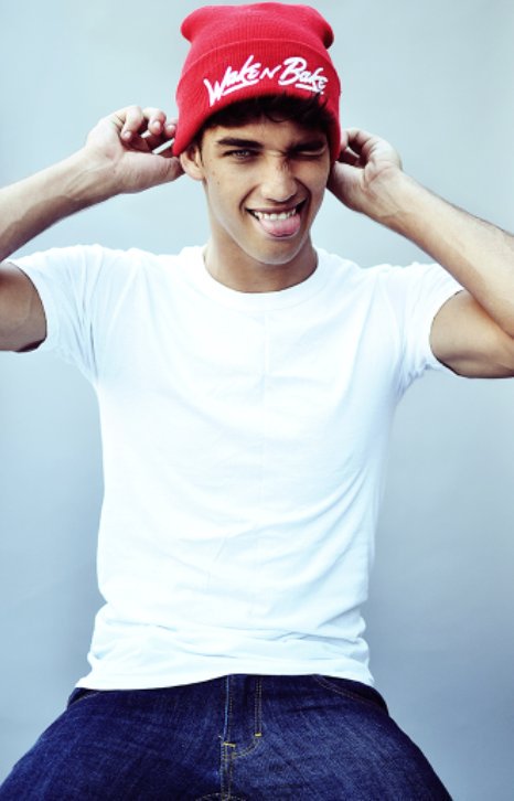 🔥NASIR🔥

         ↔ Son Of Jafar↔

↪Power, absolutely power!↩

¿Un rt para dar a conocer al mejor hijo de Jafar? 😈