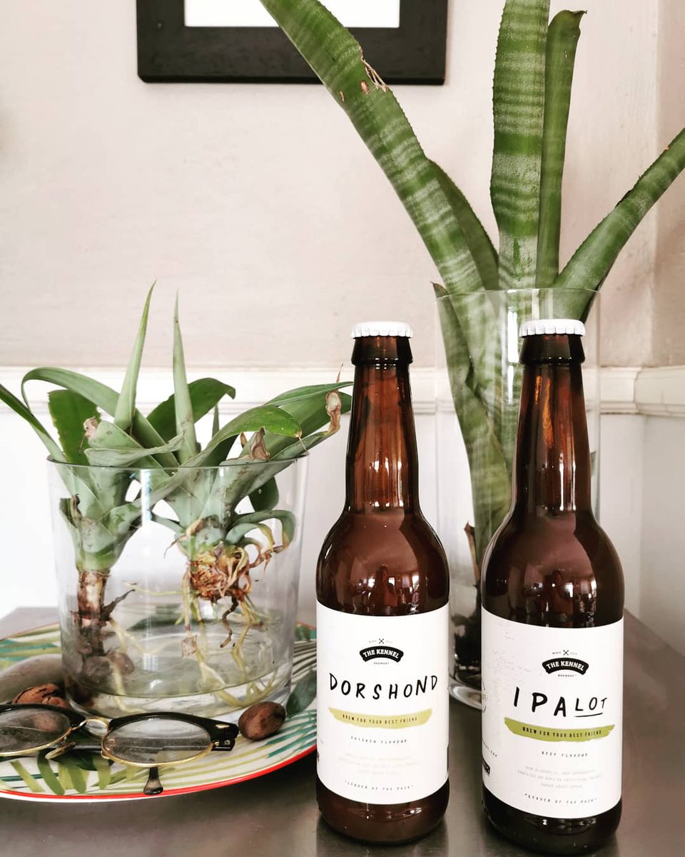 KennelBrewery's tweet photo. Brew for your best friend! Would you've liked it if he/she had a few without you? Best served over food. #dorshond #ipalot #chicken #beef #brewfordogs https://t.co/TXF0MFXwFt