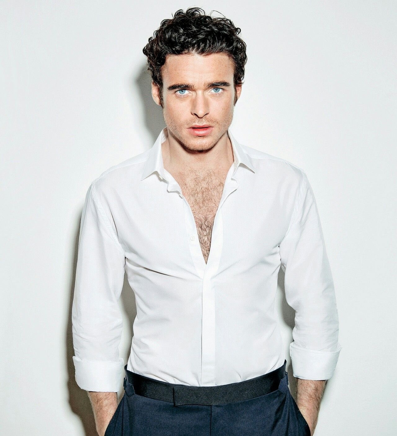 My dad has birthday today andnso does my another daddy, Richard Madden, happy birthday dads! 