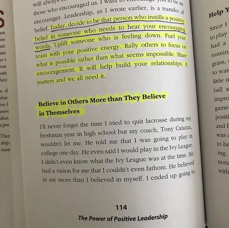 JonGordon11's tweet photo. Today, decide to be that person who instills a positive belief in someone who needs to hear your encouraging words. Believe in others more than they believe in themselves. [ Share and Tag someone you want to encourage today. ] 📷 from “The Power of Positive Leadership” https://t.co/FBU7HPnKgh