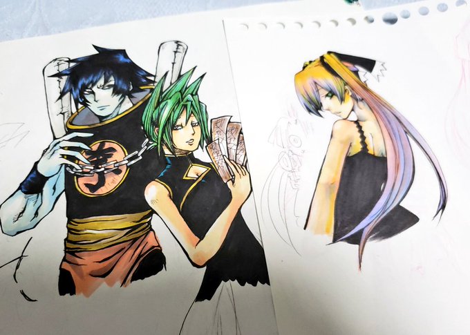 中学生の頃の絵色々
最後のだけ高2かな…主線太くして繋げたり、色混ぜるの好きだったな 