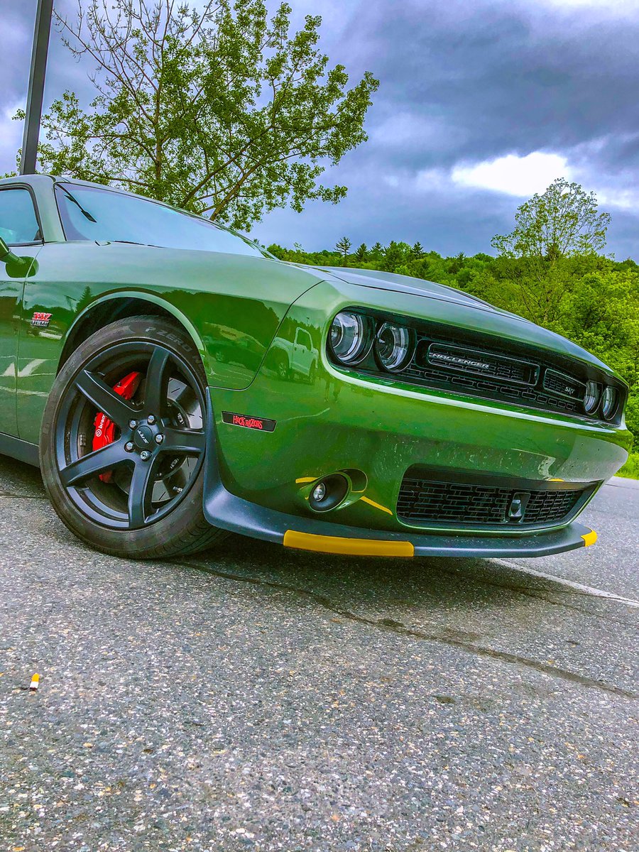It takes pressure to determine strength. 💪.     #bepositive #MotivationalQuotes #SuccessTips <a href="/Dodge/">Dodge</a> #challenger #f8fiona #moparornocar  #hellcat #dreamgarage #srt <a href="/driveSRT/">SRT</a> #dailygrind #inspiration #Morningmotivation #srtporn #brotherhoodofmuscle #inspire #ThatsMyDodge