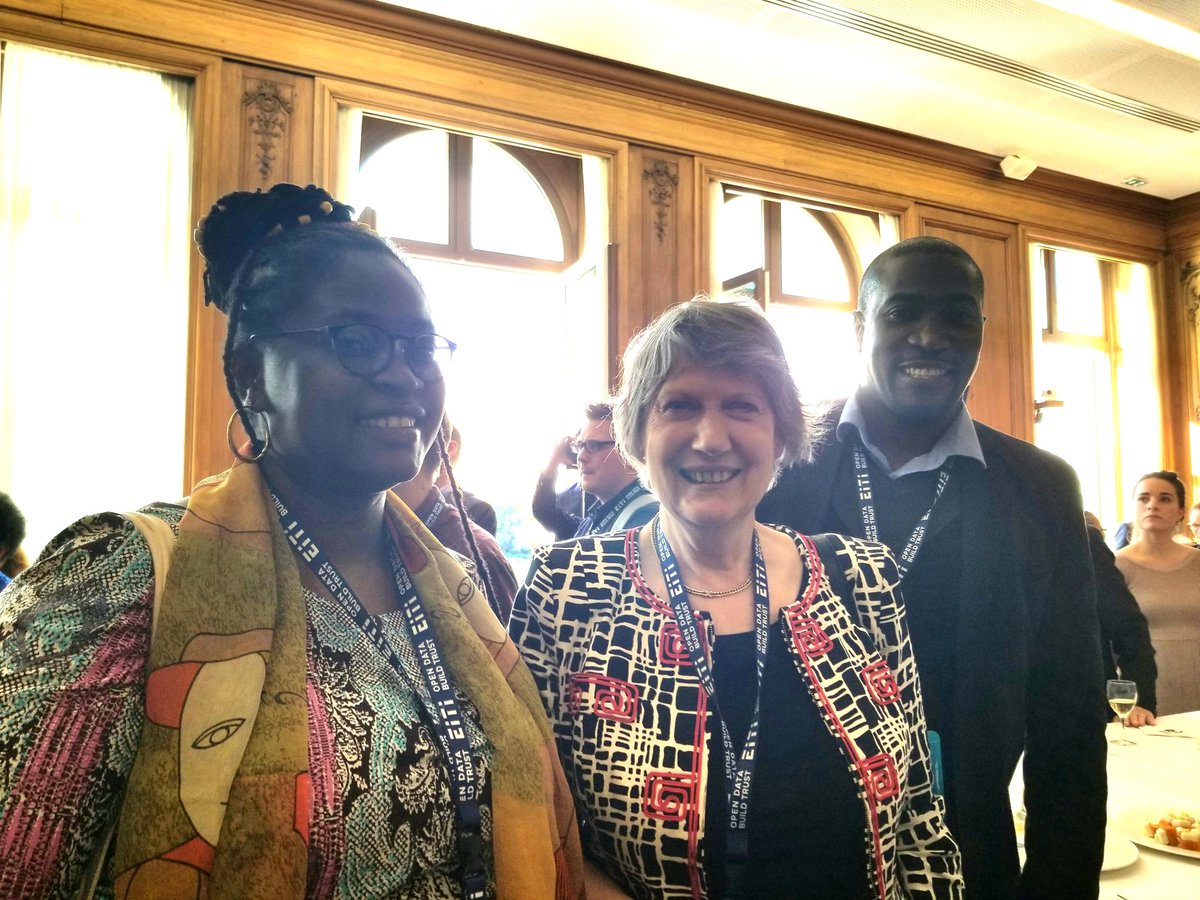 .<a href="/HelenClarkNZ/">Helen Clark</a> meets Edah Chimya from Zambia Alliance of Women who asked how women in her country can benefit from the #EITI #EITI2019 #womensrights <a href="/Mark_EITI/">Mark Robinson</a> <a href="/OxfamInZam/">Oxfam In Zambia</a> <a href="/Ianpgary/">Ian Gary</a> <a href="/IFThomson/">Ian Thomson</a>