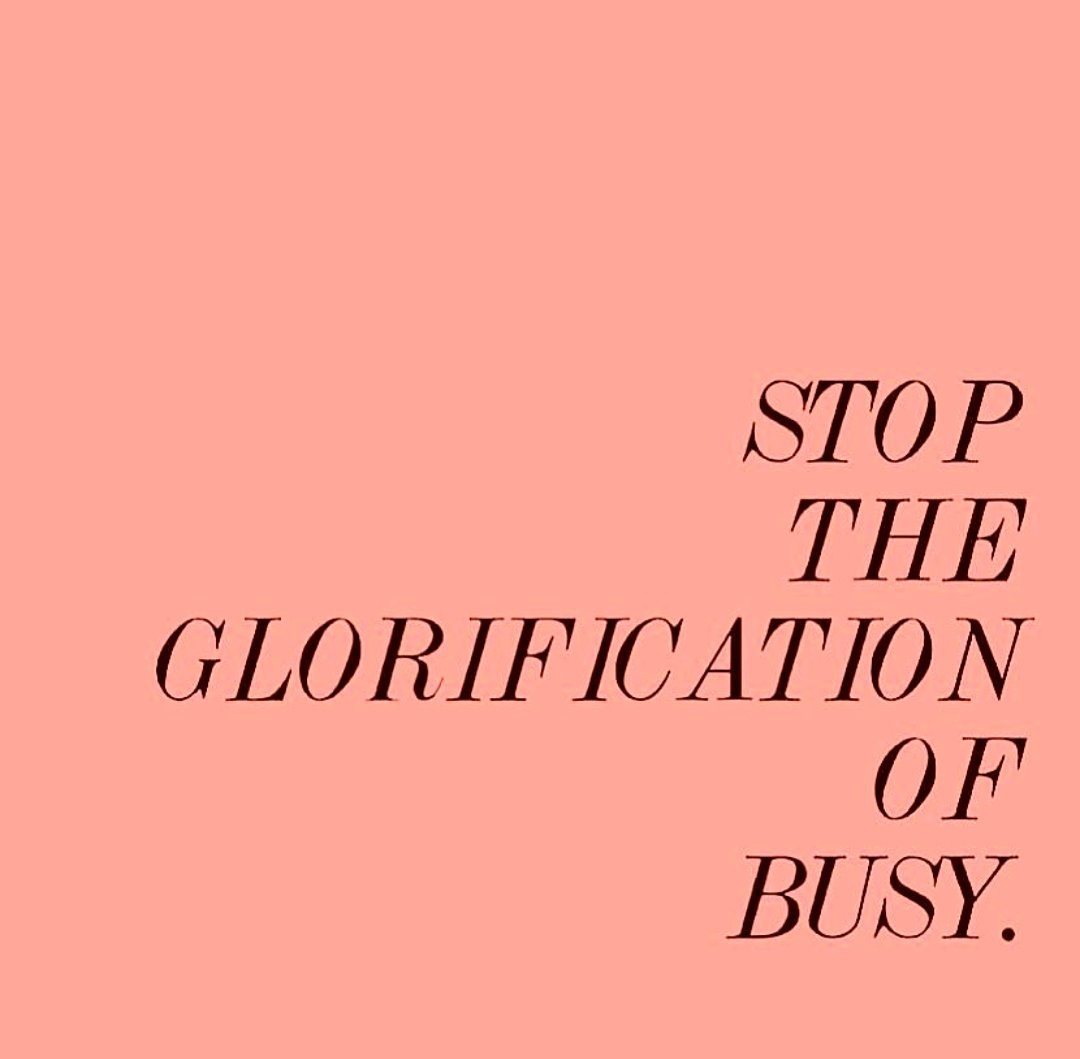 STOP THE GLORIFICATION OF BUSY.
Heutzutage ist es komisch, wenn man zugibt am Wochenende mal nix gemacht zu haben. #relax #PRuderwaslos #socialpressure