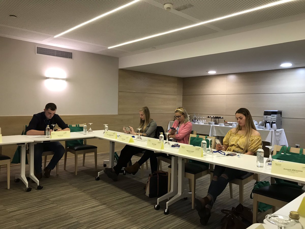 Interesting discusssions with Local Government in Galicia on incentives and funding for co-operatives and young farmers in Social Economic Development and <a href="/CoopsAGACA/">agaca</a> <a href="/InstitutCoop/">@Institutcoop</a> @ICOSDublin <a href="/icosskillnet/">ICOS Skillnet</a> yesterday.