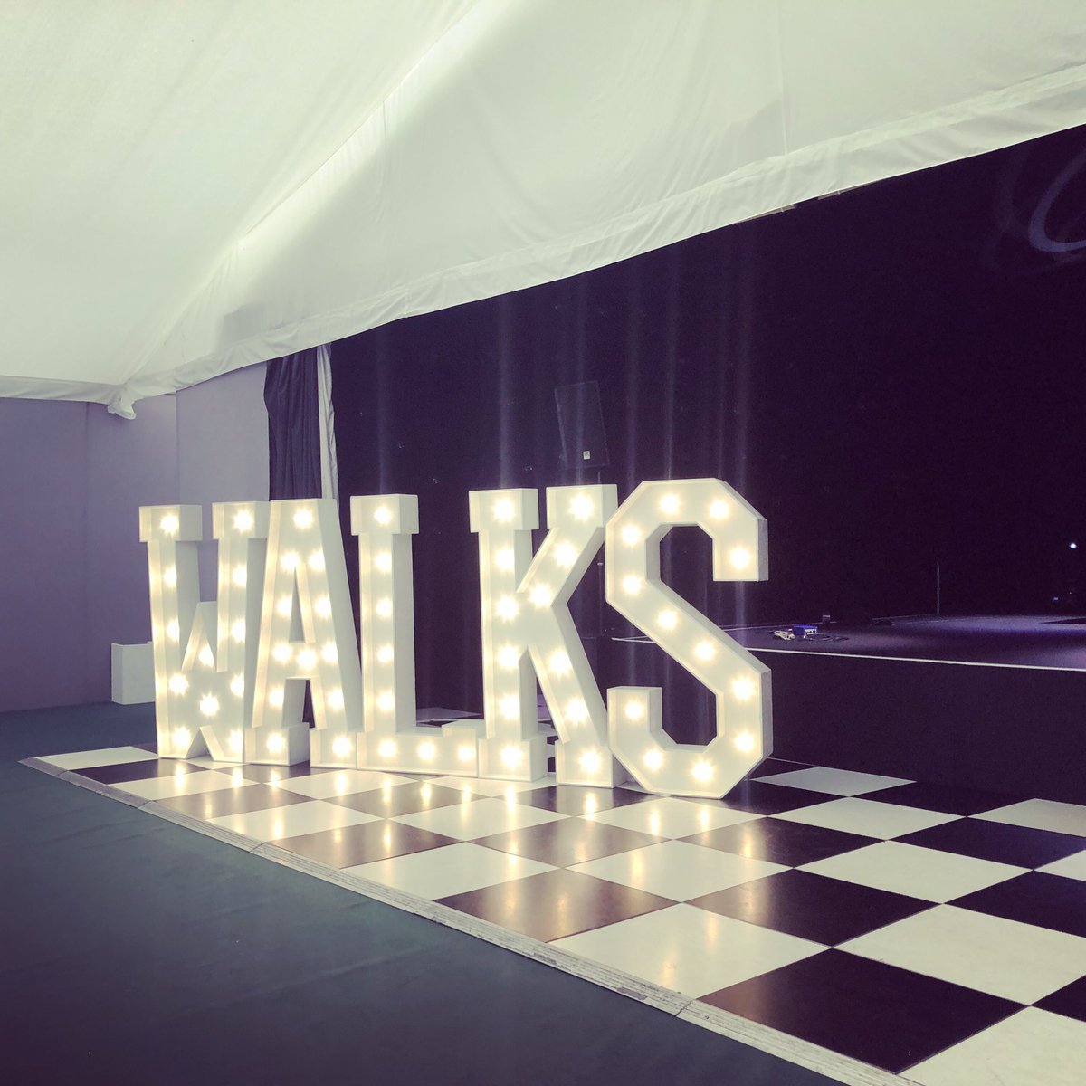 1EntEvents's tweet image. Our 5ft Illuminated Letters ready for tonight’s event @GraysInnBanquet ✨✨✨
1entertainment.co.uk