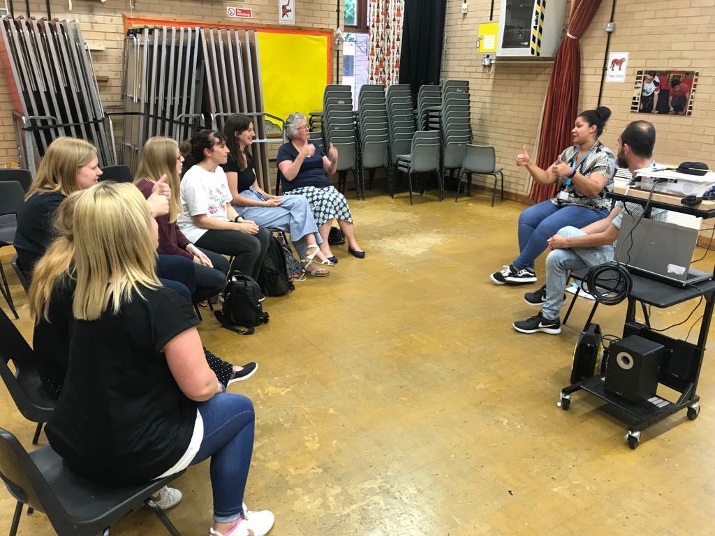 MakatonCharity's tweet photo. Canterbury is working to become the first Makaton Friendly City in the World, tune into @bbcsoutheast tonight at 6:40pm to find out how and why this is important 👌🏻 @2020makaton #makaton #makatonfriendly #makatonfriendlycanterbury #Canterbury #kent https://t.co/h6pNIUI4m8