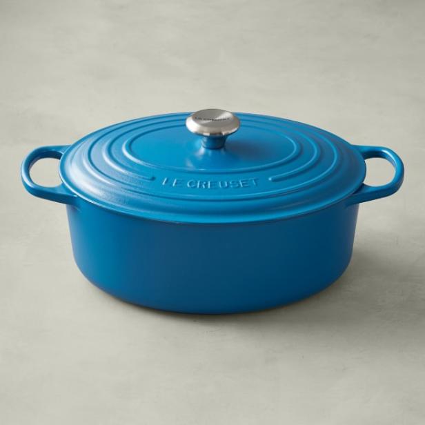 .<a href="/lecreuset/">Le Creuset</a>'s new Matte Marseille collection is perfect for summer! 😍💙 (A few of the items are 20% off right now!) foodtv.com/2MVft64