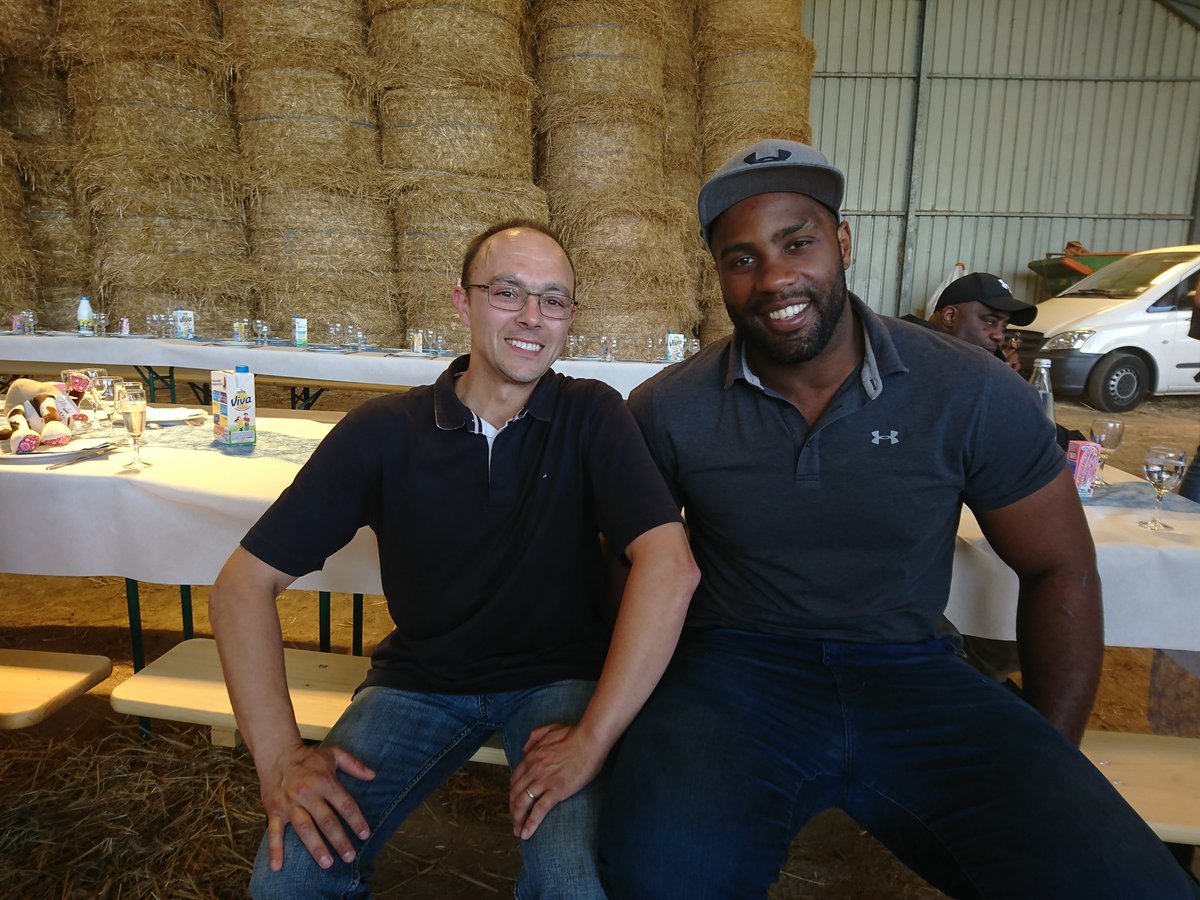 Expliquer mon  métier au quotidien c'est un grand plaisir mais qd tu reçois <a href="/teddyriner/">Teddy Riner</a> alors là, c'est un pur plaisir 🤩🤩🤩
Cc <a href="/Fragritwittos/">FranceAgritwittos♥️</a>