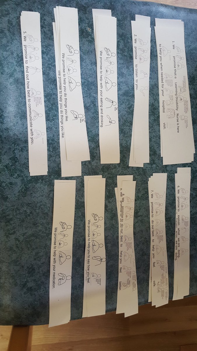 LauraBoutarfa's tweet image. Encouraging staff on SRS to make their #LDPledge for #LDWeek2019 in Makaton #HereIAm