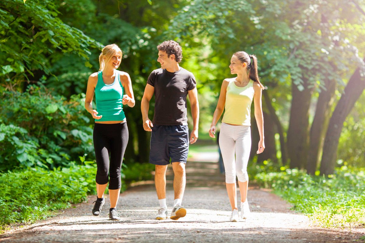 PalaceRunners's tweet photo. We will take a “rain check” for running club this evening, as weather is not the
best. If you would like to join later on in the week instead, we will reschedule to meet 6pm this Thursday 20th under the Living Wall at bbar for our jog in the parks. Hope to see you then! https://t.co/6DF1fQAmp0