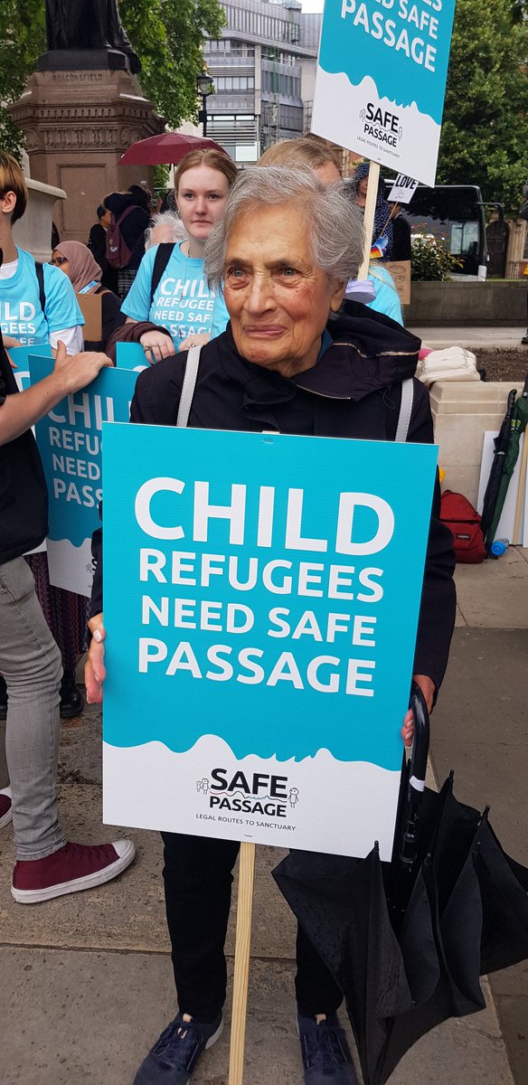 Lani Shamash tweet media