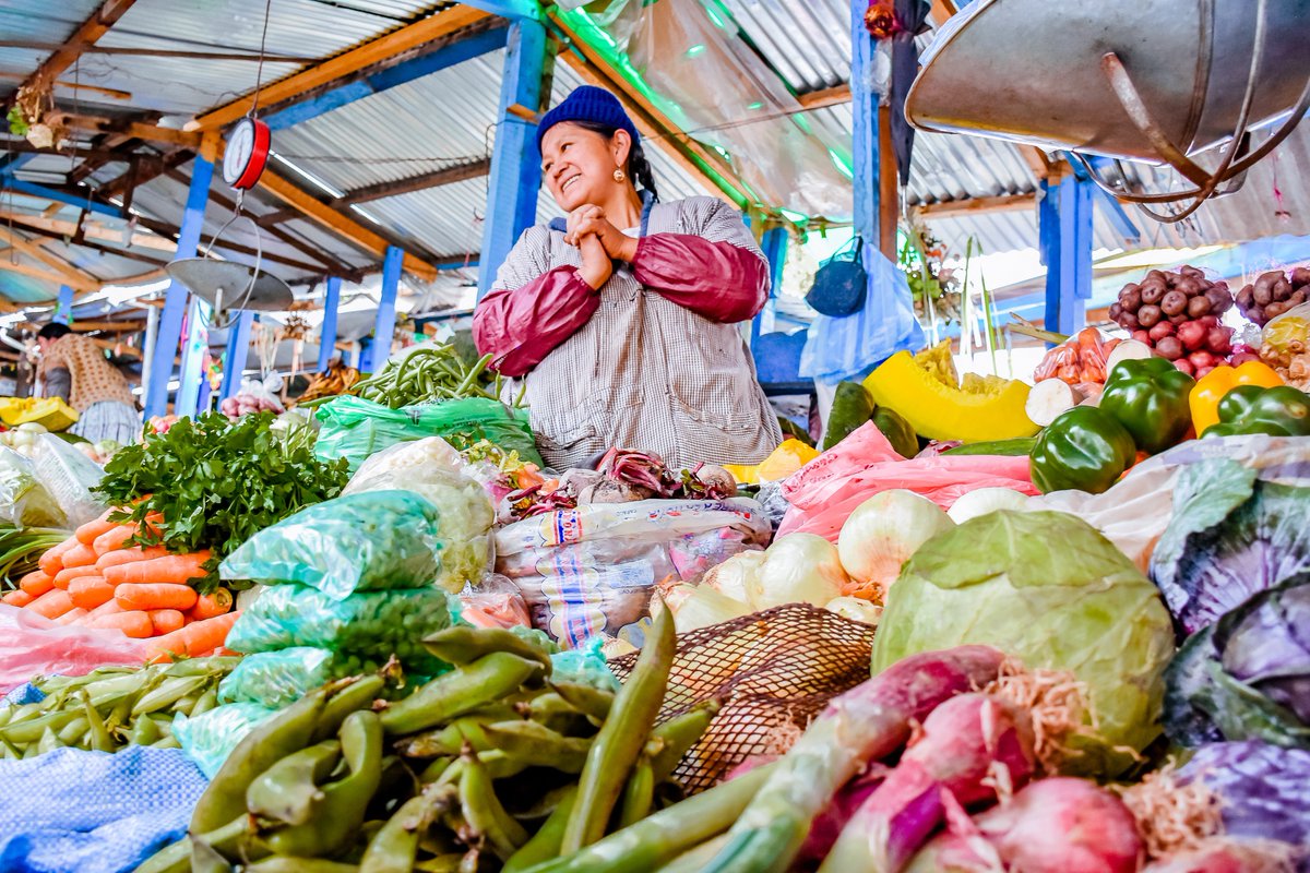 “Food can fix it” was the mantra of last week's #EATForum19. If we can get our food system right we can address many problems related to health, the environment and our planet. Read about the main ingredients needed to make this happen: https://sustainablediets4all.org/food-can-fix-it/ …