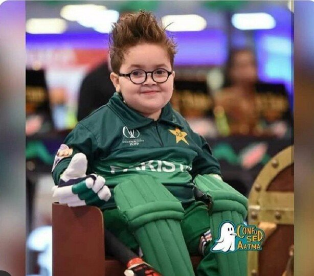 Rk12456's tweet photo. Only Player who could have saved Pakistan...😆
#PKMKB https://t.co/uPDnFvIaxH