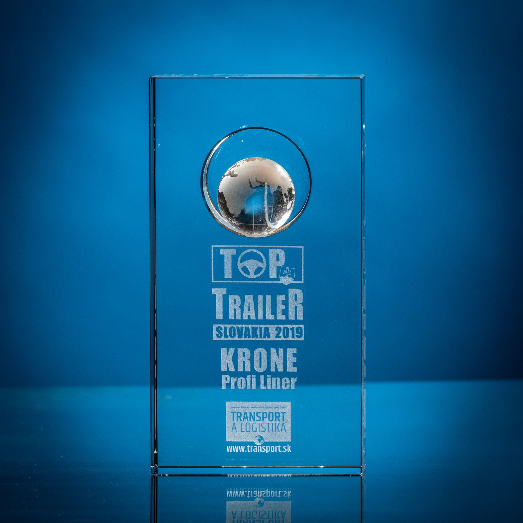 Krone Trailer Krone Profi Liner Wins Top Trailer Slovakia 19 More Than 1000 Votes From The Slovakian Transport Industry Were Cast In The Category Of Trailers The Krone Profi Liner