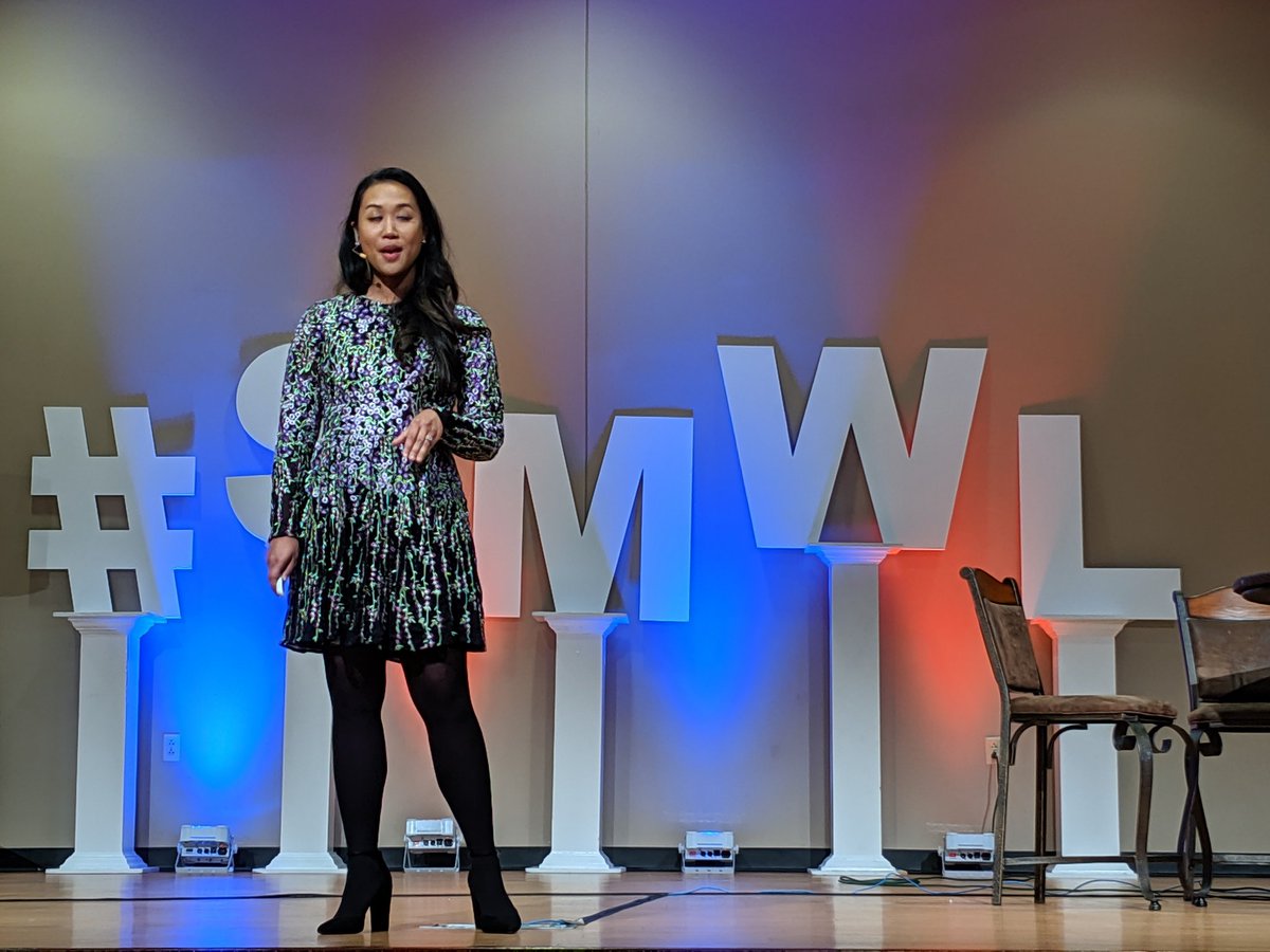 GDamanis's tweet photo. YO! OMG IT'S STEPHANIE LIU! She's one of the most knowledgeable marketers I am fortunate to call a friend. LOVE listening to her #craveable message about "How to Captivate on Command" at #SMWL19. @heystephanie https://t.co/o6Ll6U1SzI