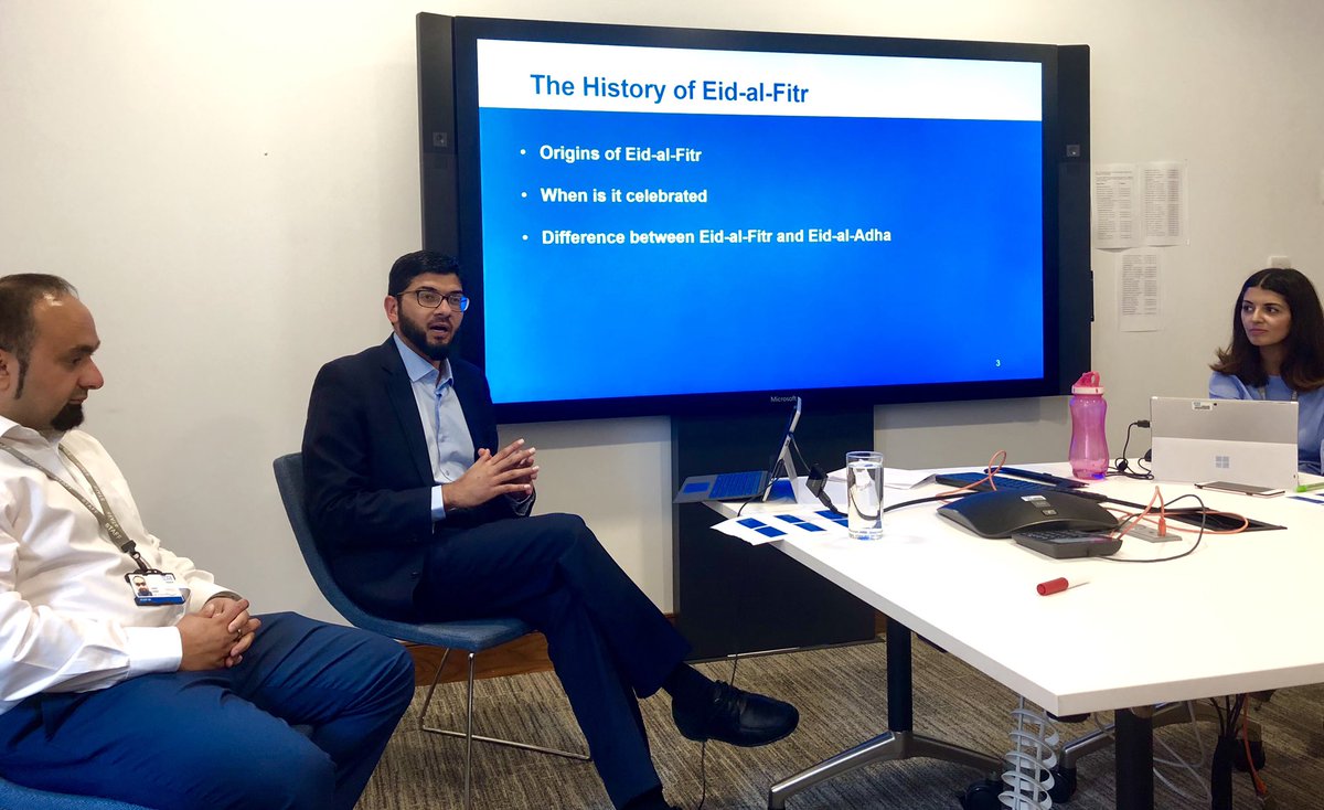 ajpcarr's tweet photo. So good to be able to meet and hear @QariAsim speak again at @NHSDigital #MultifaithNetwork
Such a compelling and engaging speaker, a privilege to hear him explaining #Eid https://t.co/Pc9a0kEdxy