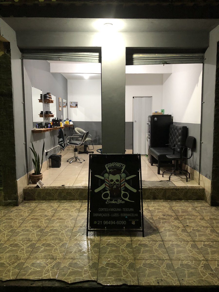sampaioj_'s tweet photo. Estamos de casa nova em galera... 🙌🏻🙏🏻💈❤️
Só os ingratos não lembram de algo ou alguém! #Thvive 💔 https://t.co/hL1QLVsJhR
