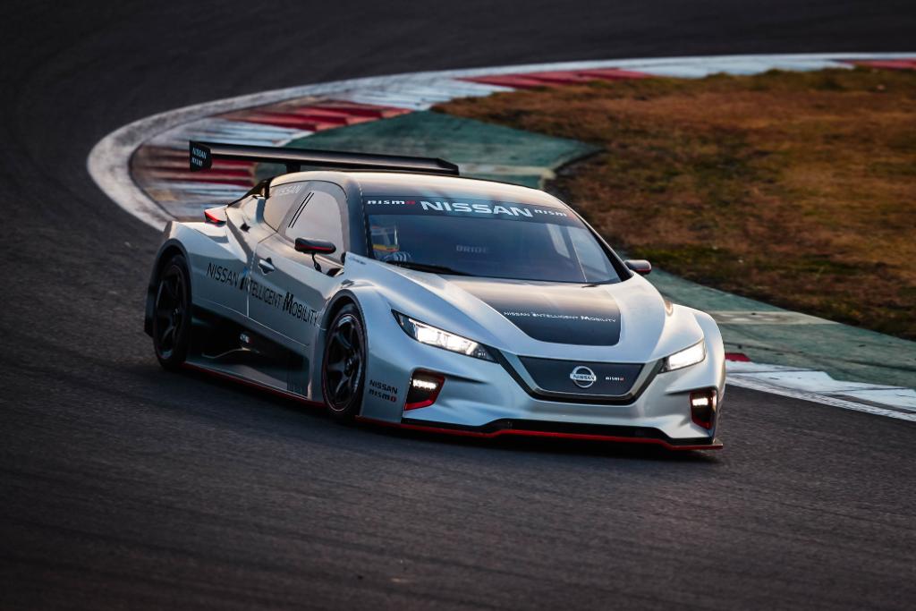 Not your average #EV. ⚡🤤#NissanLEAF #NISMO #Nissan #IntelligentMobility