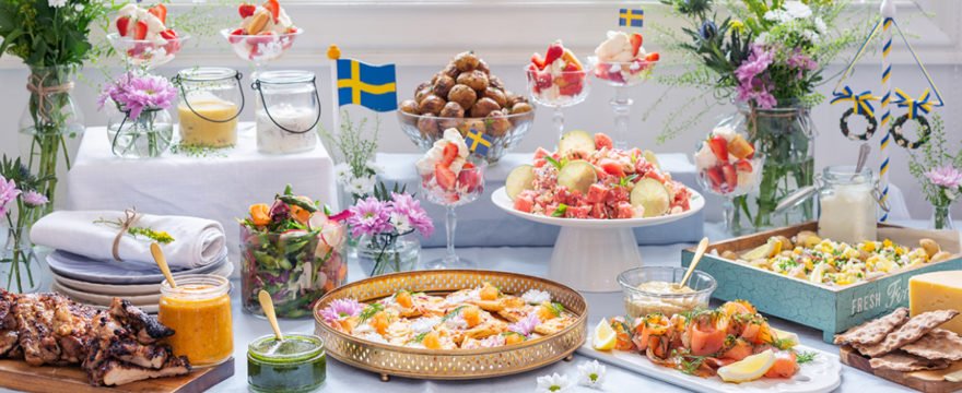 På Tasteline hittar du vår nya fina midsommarbuffé med klassiska smaker! Gå in och kika! tasteline.com/inspiration/ho…