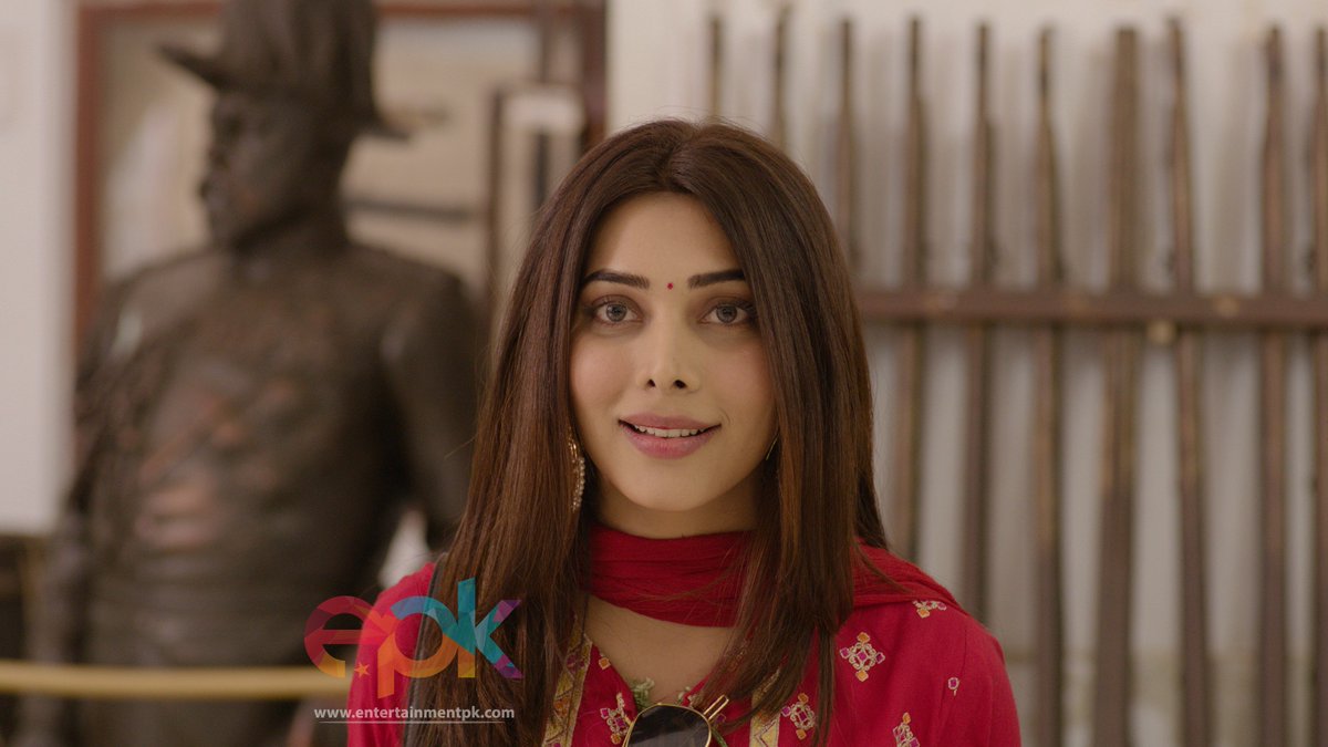 epkdaily's tweet photo. Presenting to you the beautiful #EshalFayyaz as #Kangana in the #Exclusive #BTS of #KaafKangana
In cinemas EID-UL-AZHA
Writer &amp; Director: Khalil Ur Rehman Qamar 

#EshalFayyaz #SamiKhan #AyeshaOmer #FizaAli #AabiKhan #SabaHameed #VasayChaudhry #SajidHassan #NaseemVicky https://t.co/vLz8cjE2WK