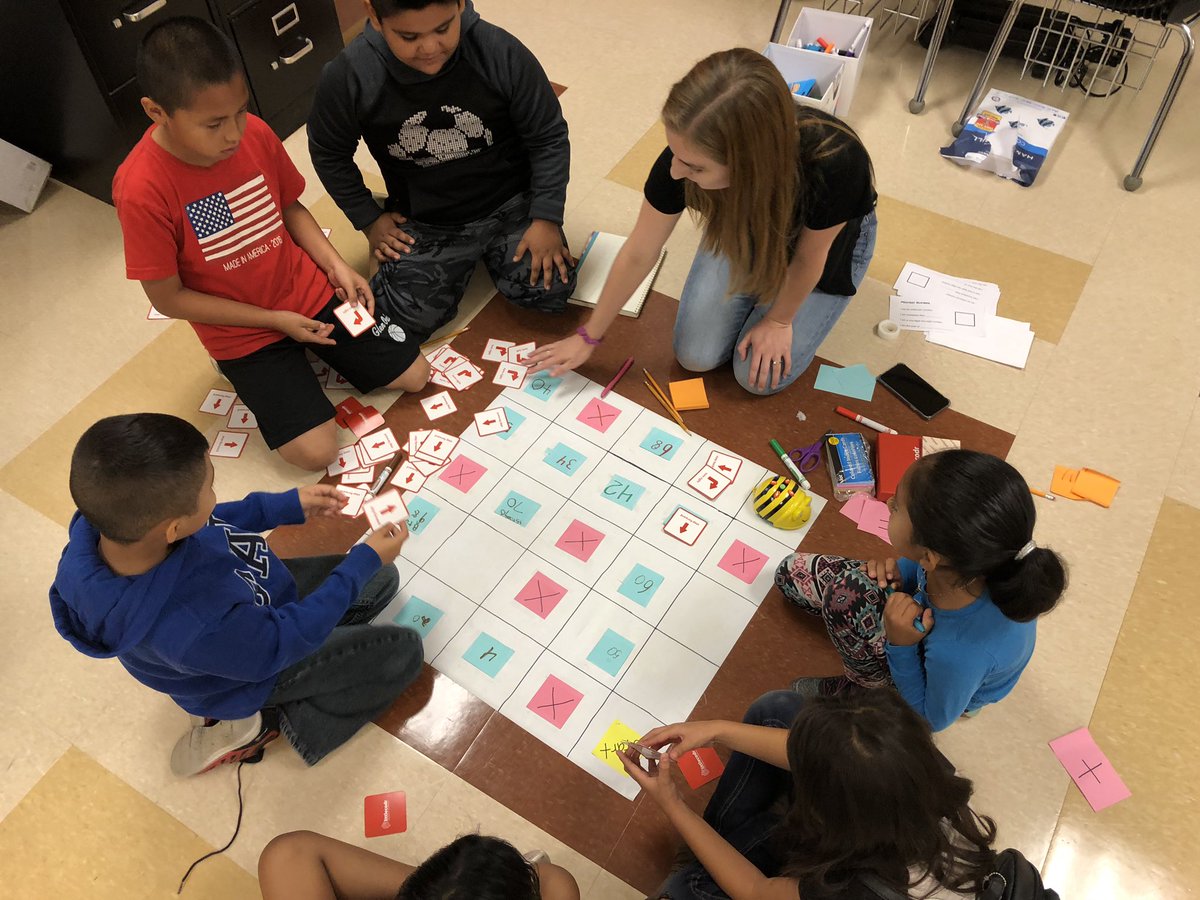 BeeBots coding at ESL Summer Camp 2019 #ESLSummerCamp2019 #BrightonEL <a href="/JEFCOED/">Jefferson County Schools</a> <a href="/jefcoedESL/">JEFCOED ESL</a> <a href="/LariValtierra/">Lari Valtierra</a>
