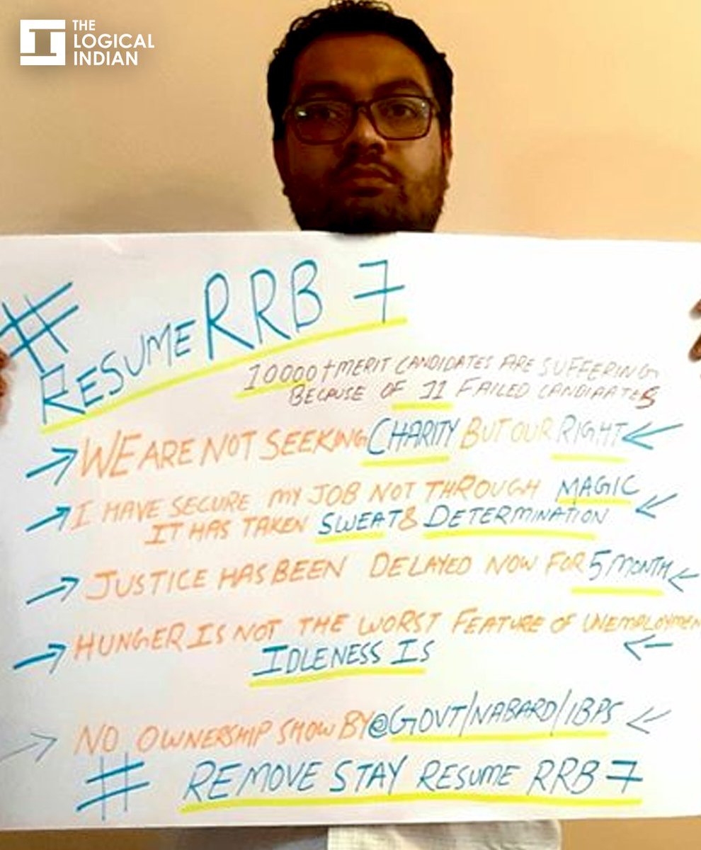 LogicalIndians's tweet photo. #India #resumeRRBVII #ResumeRRB7 @HRDMinistry @FinMinIndia @NABARDOnline #RemoveStayFromRRB7 #IBPS  
 
Around 9000 RRB7 candidates are fighting to get recruited even after clearing their exams on January 01, 2019. https://t.co/ncoWCmLWzI