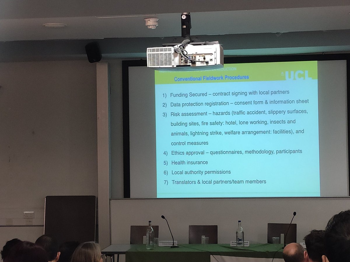 ClaudiaLSantos's tweet photo. @bayes_ahmed lessons to be taken to the field. #humanitarian3rd #HumanitarianSummit @UCLIRDR https://t.co/MY9amrTPJg